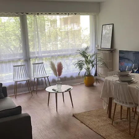 Cosy Quiet Apartment Rueil-Malmaison Exterior photo